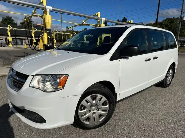 2018 DODGE GRAND CARAVAN * NO ACCIDENTS * V6 * MUST SEE NO ACCID in Cars & Trucks in Barrie - Image 2