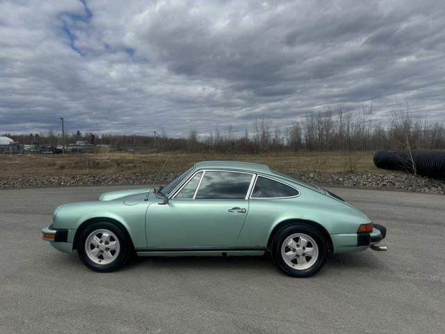 1976 Porsche 912 912E in Classic Cars in Laval / North Shore - Image 4