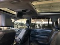**SPRING SPECIAL!** FEATURING : AWD, 7 PASSENGER SEATING, REAR DVD SCREEN, KEYLESS ENTRY, REMOTE STA... (image 7)