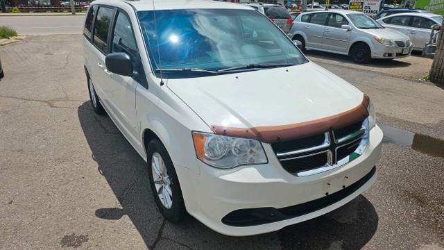 2013 Dodge Grand Caravan SXT in Cars & Trucks in London