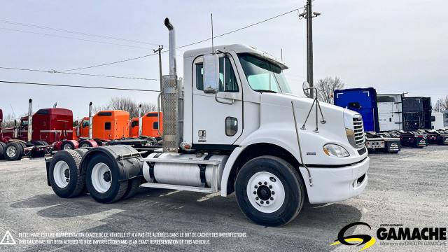 2009 FREIGHTLINER COLUMBIA CL112 DAY CAB in Heavy Trucks in Chilliwack - Image 3