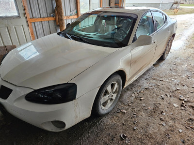 2007 Pontiac Grand-Prix Base