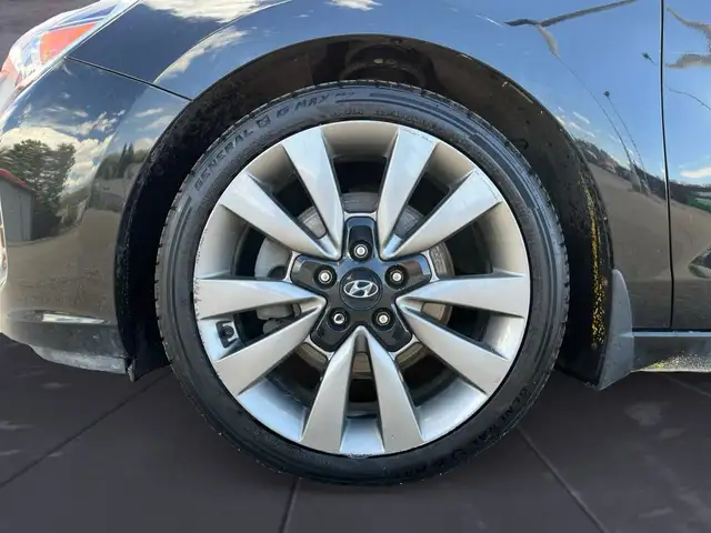 2018 Hyundai Elantra GT Sport DCT in Cars & Trucks in Calgary - Image 13
