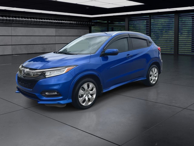 2022 Honda HR-V Touring l One Owner l Clean CarFax l Local Vehic in Cars & Trucks in Calgary - Image 4