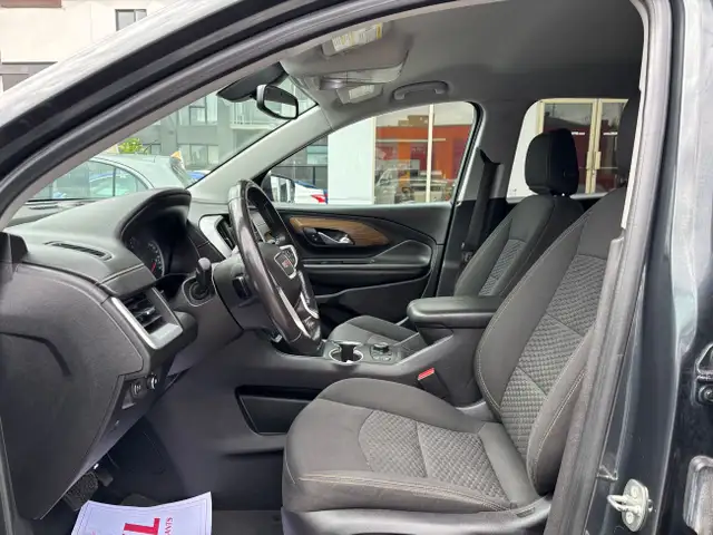 Gmc Terrain SLE AWD 2018 in Cars & Trucks in Laval / North Shore - Image 13