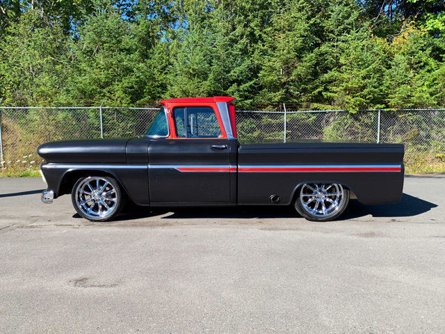 1960 Chevrolet C10 Apache | 5.3L V8 | Air Ride | Vintage Air in Cars & Trucks in Cowichan Valley / Duncan - Image 2