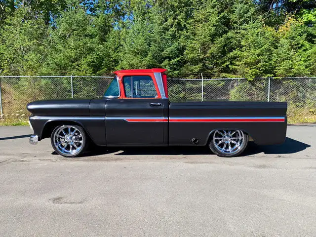 1960 Chevrolet C10 Apache | 5.3L V8 | Air Ride | Vintage Air in Cars & Trucks in Cowichan Valley / Duncan - Image 3