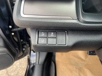 Recent Arrival! Cloth, 8 Speakers, Air Conditioning, AM/FM radio, Apple CarPlay/Android Auto, Automa... (image 8)