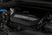 Francais: * Édition M Sport * Freins Standard * Ensemble M Sport * Sièges Sport * Feux de Brouillard... (image 8)