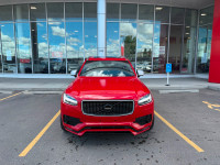 Our 2018 Volvo XC90 T6 R-Design in Passion Red is a local trade! Call to book an appointment and vie... (image 5)