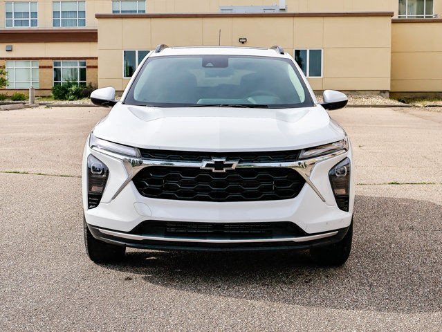 2025 Chevrolet Trax LT in Cars & Trucks in Strathcona County - Image 3