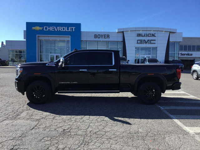 2021 GMC Sierra 2500HD in Cars & Trucks in Oshawa / Durham Region - Image 2