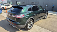 The 2021 Lincoln Nautilus Reserve is a mid-size luxury SUV that offers a blend of refined design, ad... (image 4)