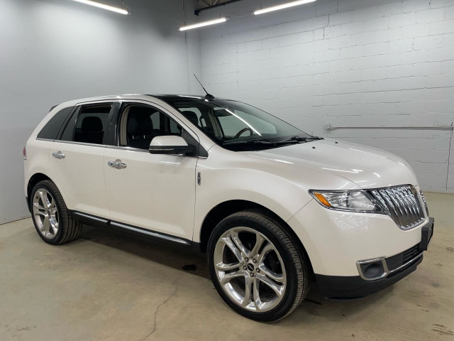  2015 Lincoln MKX in Cars & Trucks in Guelph