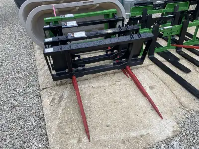 HLA BALE SPEARS IN STOCK AND ON SALE SINGLE AND DOUBLE SPEAR JOHN DEERE, ALO AND SKIDSTEER SINGLE SP...