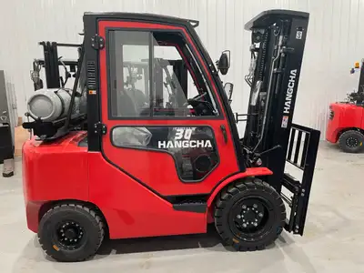 New 6000lb Pneumatic Tire Propane Forklift with Cab