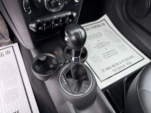 2012 MINI Cooper Hardtop 2dr Cpe Classic in Cars & Trucks in City of Toronto - Image 15