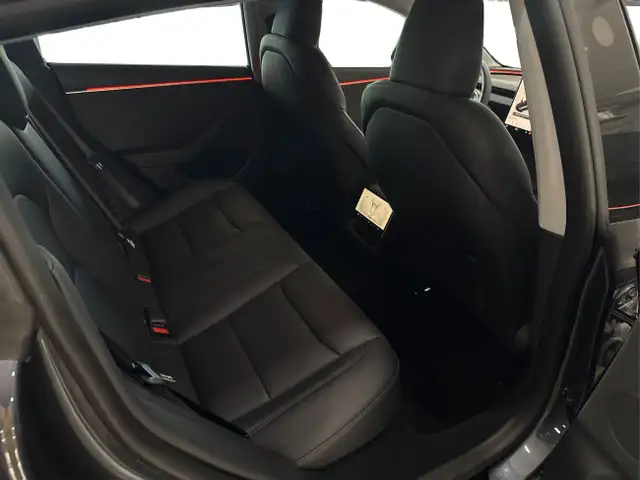 Tesla Model 3 2024 in Cars & Trucks in Markham / York Region - Image 77