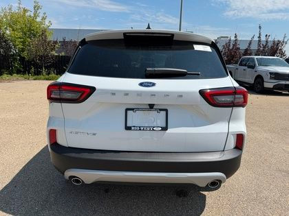 2025 Ford Escape ACTIVE - FWD in Cars & Trucks in Edmonton - Image 4