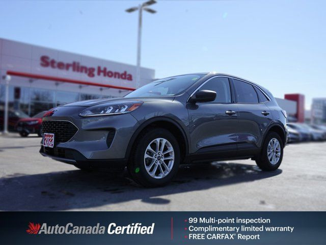 2022 Ford Escape SE | Clean CarFax in Cars & Trucks in Hamilton