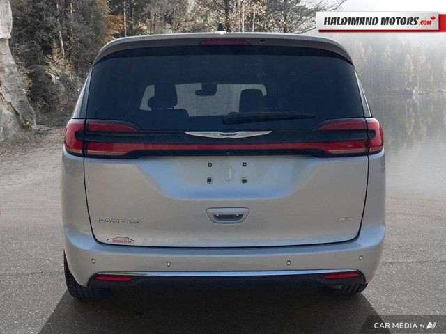2023 Chrysler Pacifica Touring L in Cars & Trucks in Hamilton - Image 4