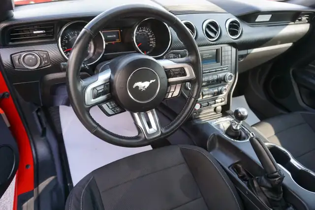 2017 Ford Mustang in Cars & Trucks in Oakville / Halton Region - Image 10