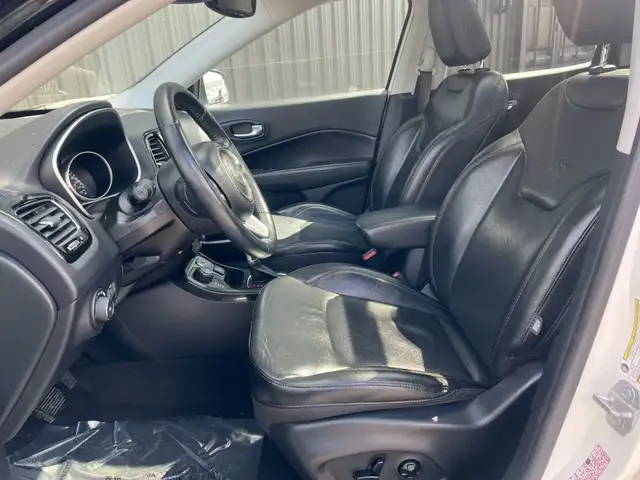 2018 Jeep Compass Limitée in Cars & Trucks in Saint-Hyacinthe - Image 12