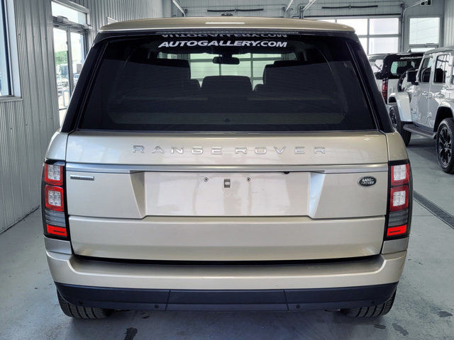 2014 Land Rover Range Rover SC 4X4 | REAR ENTERTAINMENT in Cars & Trucks in Regina - Image 4