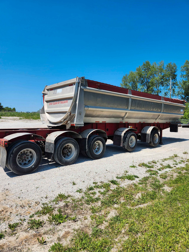 1999 RAGLAN 40 ft 5/Axle Aluminum End Dump Trailer in Heavy Equipment in Laval / North Shore - Image 4