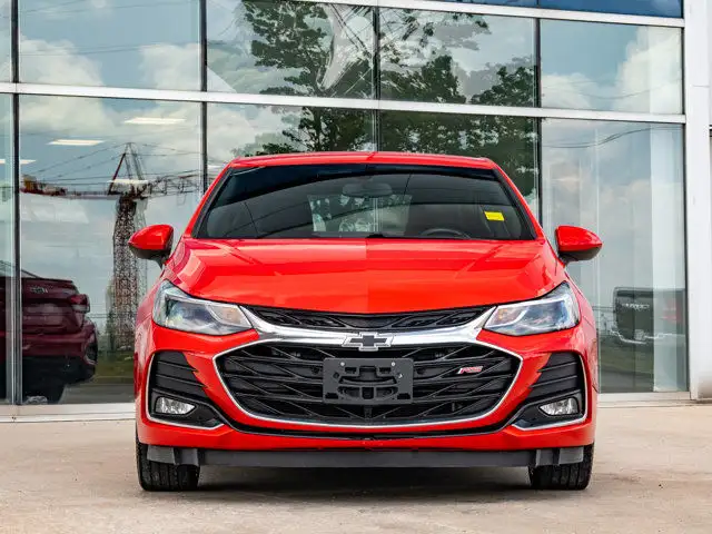 2019 Chevrolet Cruze Premier in Cars & Trucks in Barrie - Image 12
