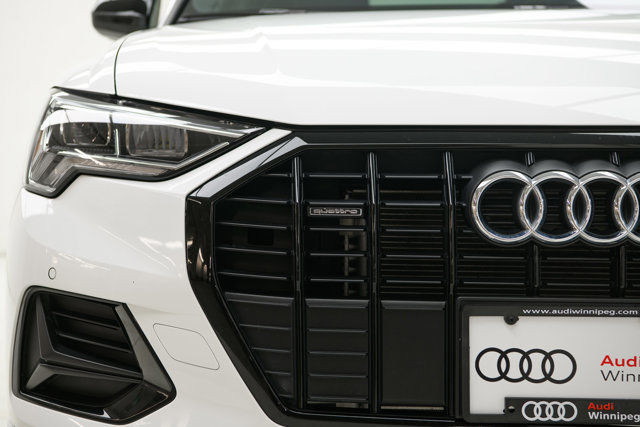 2023 Audi Q3 Komfort | Leather | Panoramic Sunroof  in Cars & Trucks in Winnipeg - Image 3
