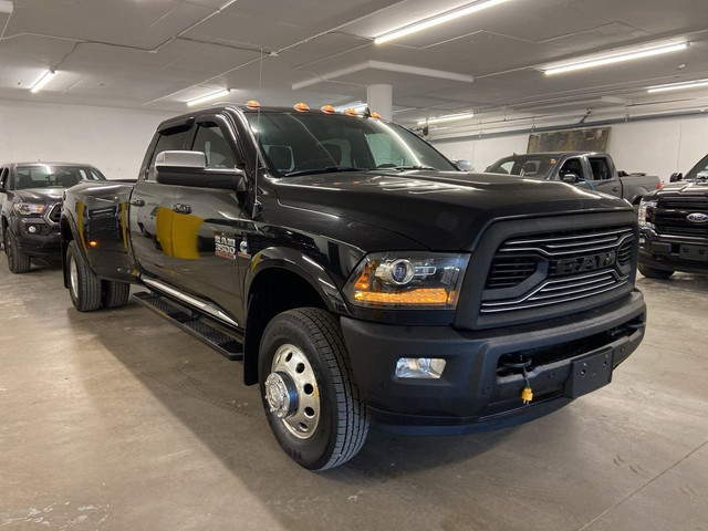 2018 Ram 3500 Limited 8' Box AISIN 3.42 REAR AXLE 5TH WHEEL PREP in Cars & Trucks in Calgary - Image 3