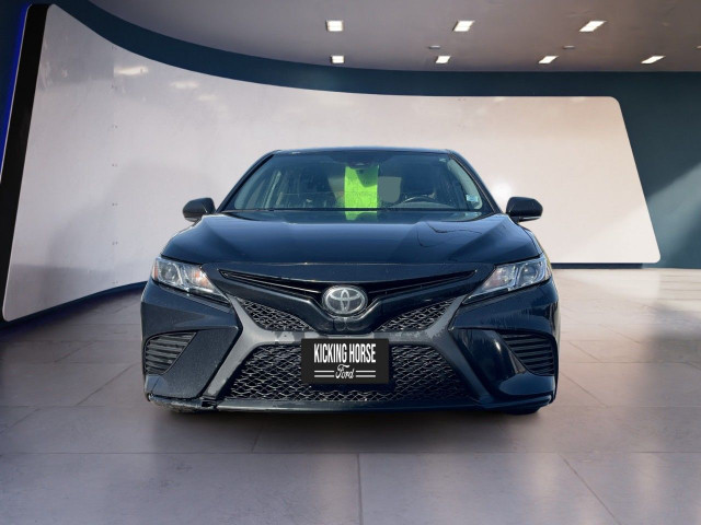 2020 Toyota Camry in Cars & Trucks in Revelstoke - Image 2