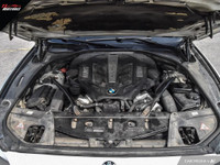 JUST IN! PRICED TO SELL - CLEAN CARFAX NO ACCIDENTS RARE SPEC - MANUAL TRANSMISSION - M SPORT 4.4-li... (image 7)