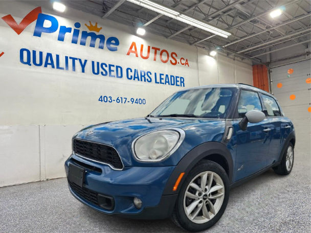 2011 MINI Cooper S Countryman ALL4 All Wheel Drive - Low Kms in Cars & Trucks in Calgary - Image 2