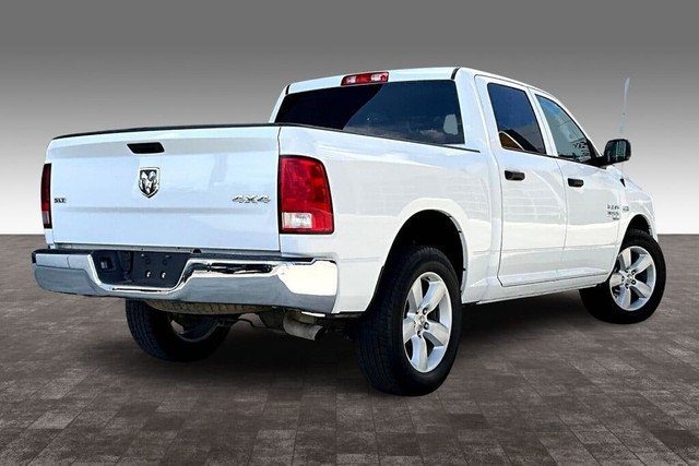 2022 Ram 1500 4wd Crewcab Slt in Cars & Trucks in Edmonton - Image 2