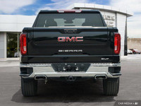 This sleek 2022 GMC Sierra 1500 SLT Crew Cab boasts a powerful 5.3L V8 engine and a luxurious Jet Bl... (image 4)
