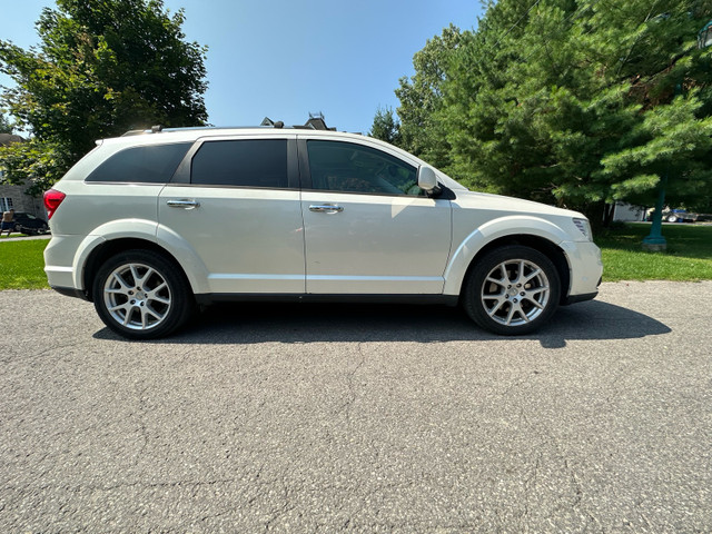 2013 Dodge Journey R/T AWD (4X4) in Cars & Trucks in Laval / North Shore