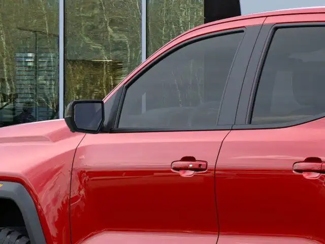 2025 GMC Canyon Elevation in Cars & Trucks in Calgary - Image 13