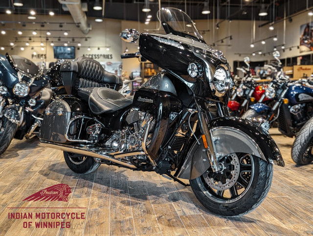 2024 Indian Motorcycle Roadmaster Black Metallic/Titanium Metall in Street, Cruisers & Choppers in Winnipeg