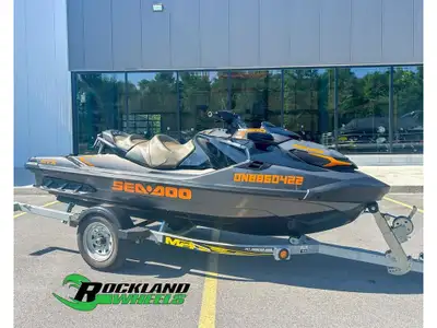 2023 Sea-Doo GTX 300 Sea-Doo GTX 300 2023 Performance de Luxe et Innovation Découvrez une puissance...