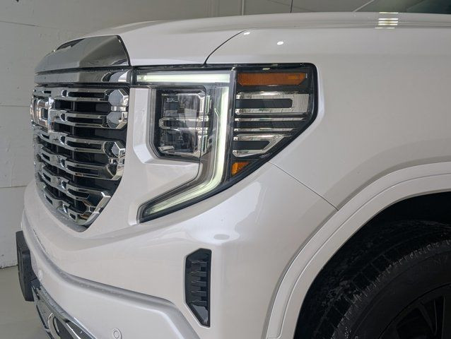 2024 GMC Sierra 1500 Denali- Power Sunroof - Tech Pkg in Cars & Trucks in Barrie - Image 2