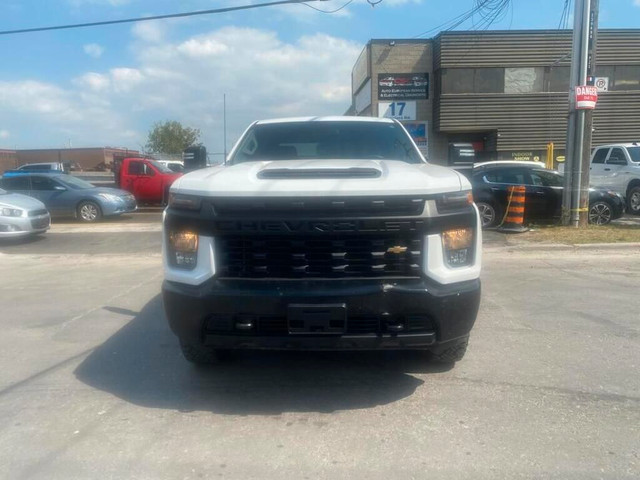  2021 Chevrolet SILVERADO 2500HD Crew Cab Short Box 4WD in Cars & Trucks in City of Toronto - Image 2