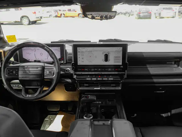 2024 GMC HUMMER EV SUV 3X Edition 1 4X4 in Cars & Trucks in Strathcona County - Image 37