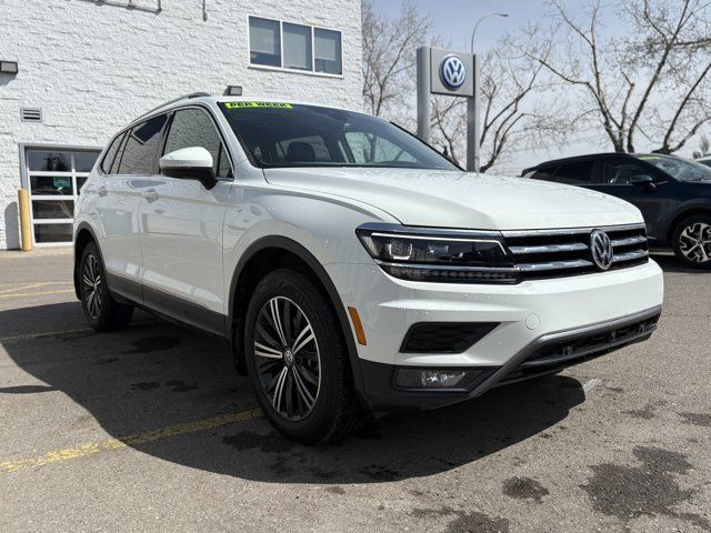 2021 Volkswagen Tiguan Highline | Clean Carfax | One Owner in Cars & Trucks in Calgary