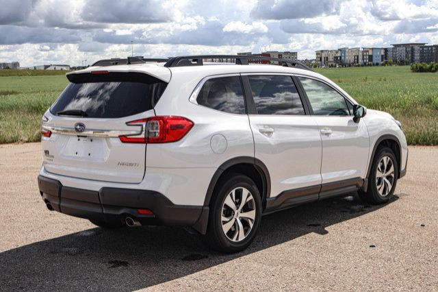2023 Subaru Ascent TOURING ALL WHEEL DRIVE SUNROOF LOW KMS in Cars & Trucks in Strathcona County - Image 3
