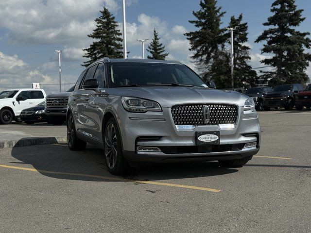 2020 Lincoln Aviator in Cars & Trucks in Calgary - Image 2