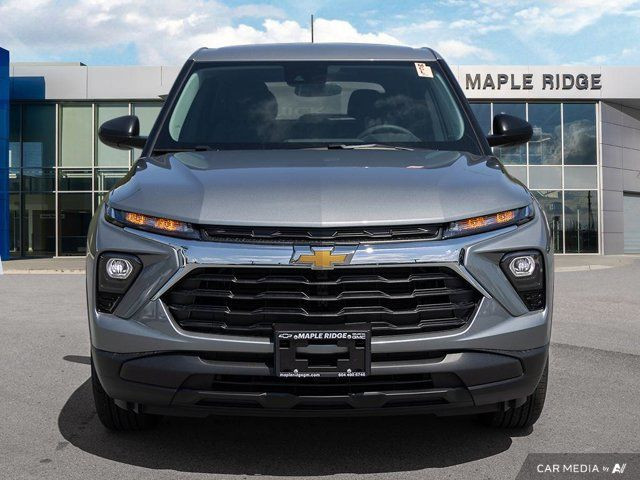 2026 Chevrolet Trailblazer LS | Park Assist | Two-Tone Cloth in Cars & Trucks in Tricities/Pitt/Maple - Image 2