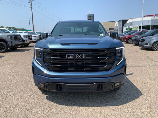 2025 GMC Sierra 1500 in Cars & Trucks in City of Toronto - Image 2