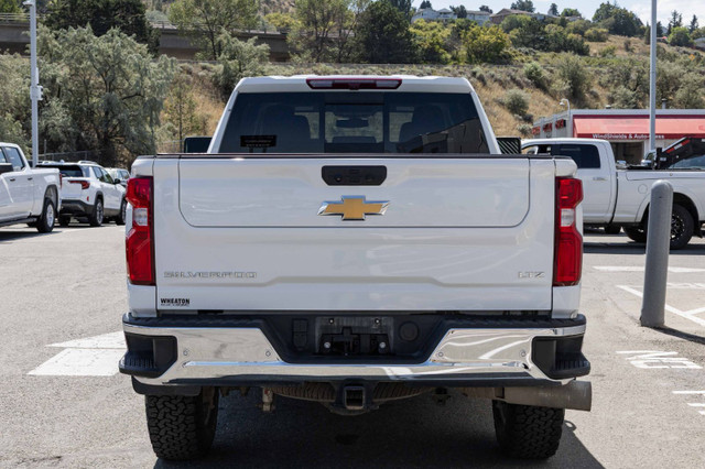 2022 Chevrolet Silverado 3500 HD LTZ 6.6L Duramax, Z71 Off-Road  in Cars & Trucks in Kamloops - Image 4